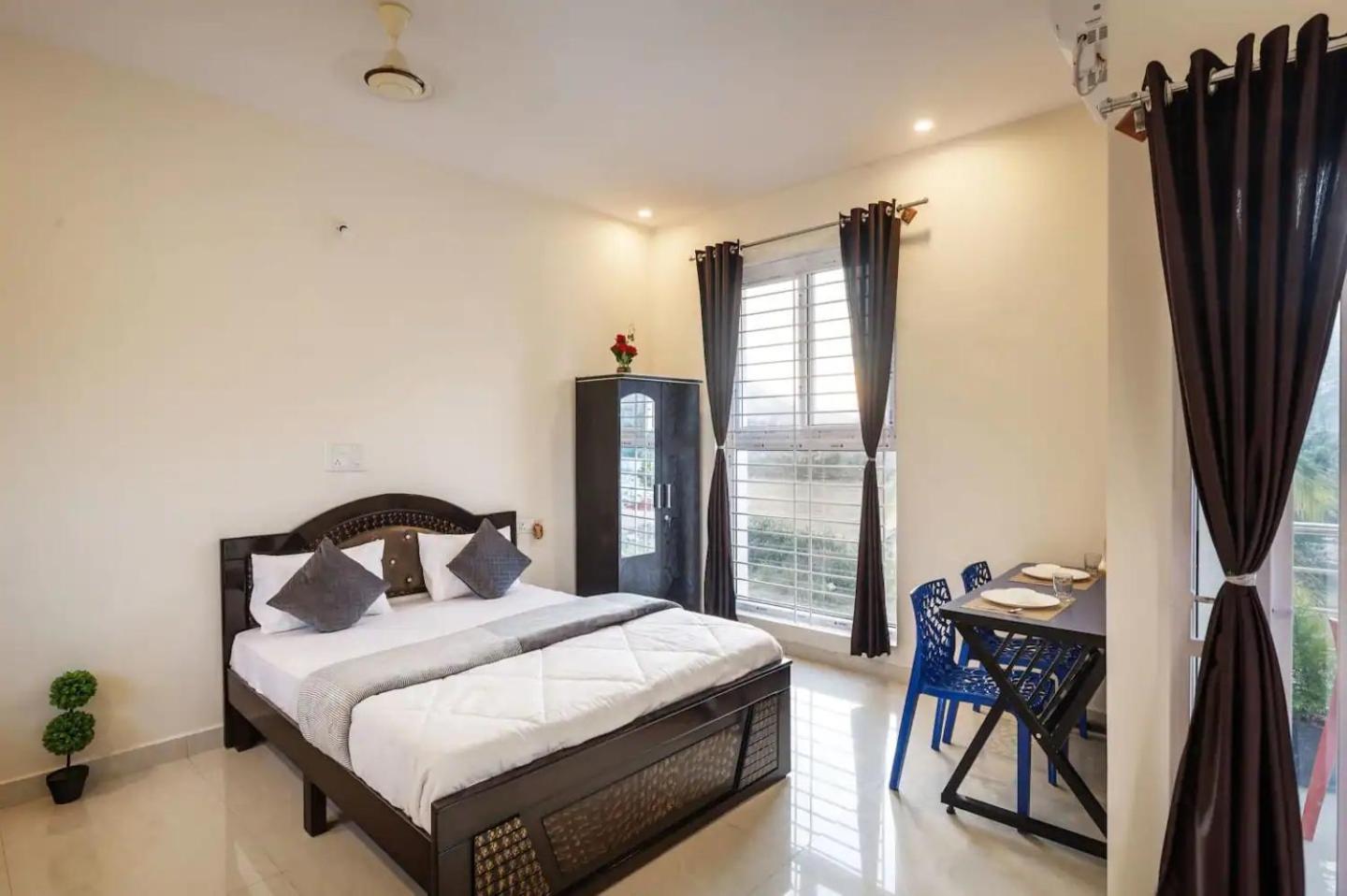 Villa In Skandagiri Bangalore Eksteriør billede