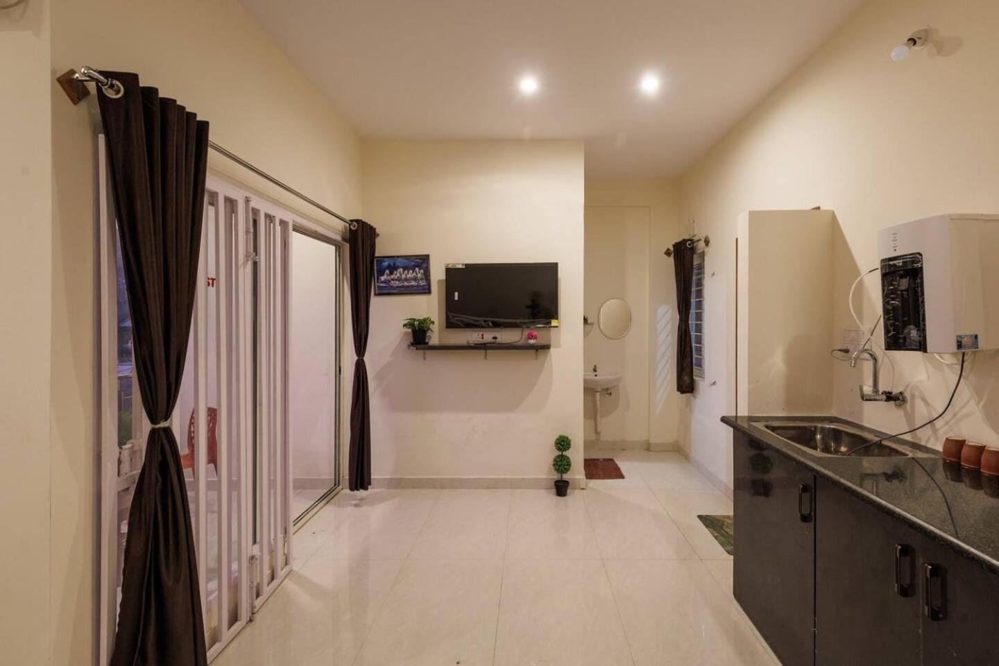 Villa In Skandagiri Bangalore Eksteriør billede